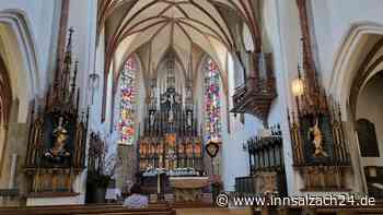Seltener Blick in das geheime Innenleben der St. Jacob Kirchenorgel in Burghausen - innsalzach24.de