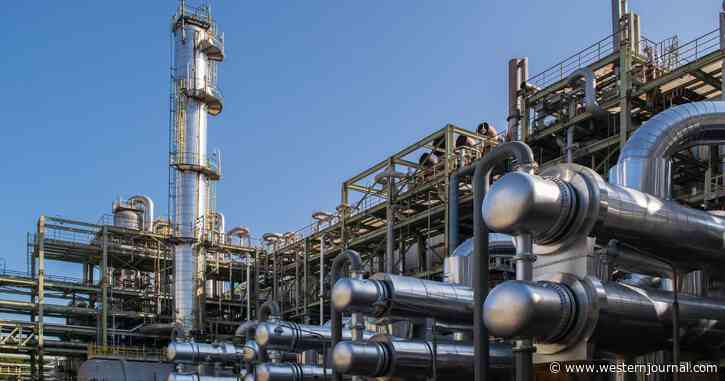Chevron CEO Issue Chilling Warning: There Probably Won't Ever Be Another Oil Refinery Built in the US