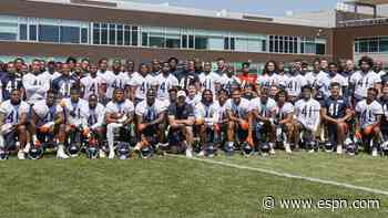 Best of Thursday at NFL minicamps: Bears pay tribute to fallen legend; Saints break out new helmets
