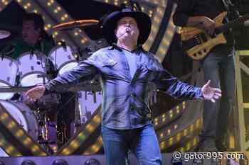 Garth Brooks Headed To Houston In August For Last Stadium Tour In The U.S. - Gator 99.5