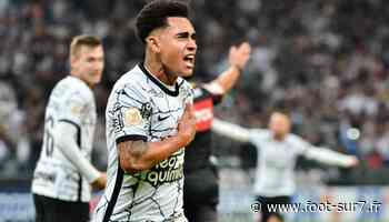 OL Mercato : Lyon se lance sur une nouvelle pépite brésilienne ! - Foot Sur 7