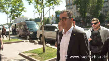 Özdemir und Lauterbach in der Ukraine: "Ein Zeichen der Solidarität" - tagesschau.de