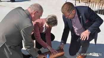 Neubau für 22 Millionen Euro: Grundstein für neue Goetheschule in Parchim gelegt - svz – Schweriner Volkszeitung