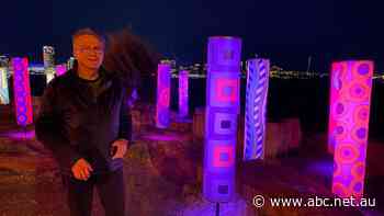 Aboriginal artist Warwick Keen featured in Sydney Vivid festival as part of Banrangaroo Reserve walk - ABC News