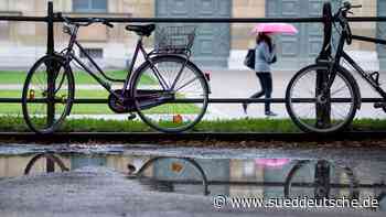 Wasser - Augsburg - Unter Bayerns Böden bleibt das Wasser knapp - Bayern - Süddeutsche Zeitung - SZ.de