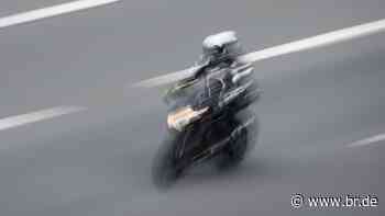 Motorradfahrer stirbt auf Flucht vor der Polizei - br.de