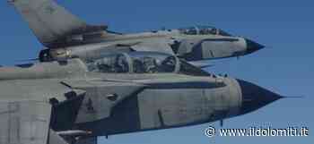 Il rombo dei caccia nei cieli (anche sopra il lago di Garda): ecco perché i Tornado si alzano in volo - il Dolomiti