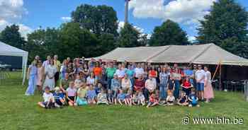 Na twee jaar vierde de Broekstraat in Tielen weer feest - Het Laatste Nieuws