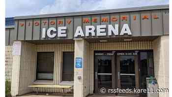 Vacant hockey arena may be turned into roller rink