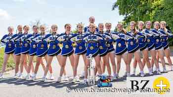 „Dolphins Primadonnas“ holen Pokal-Meisterschaft