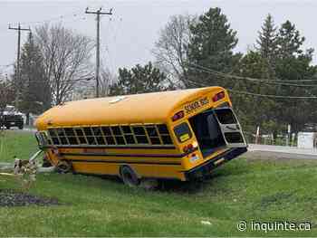 UPDATE: Bus crash closes Farnham Road - inquinte.ca