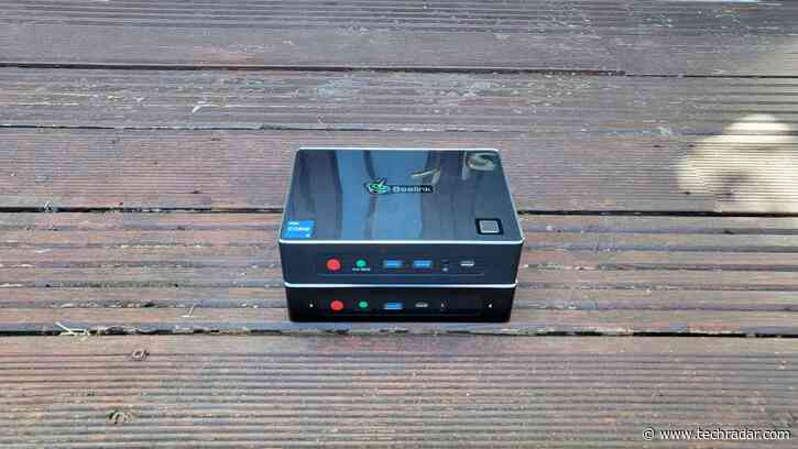 Beelink GTi11 mini PC workstation