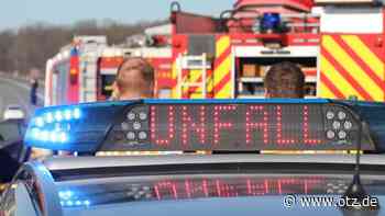 Fünf Menschen bei Unfall verletzt – Kilometerlanger Stau auf Autobahn