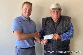 Former patient returns favour through donation to Rimbey Hospital Legacy Committee - Rimbey Review