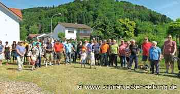 Bürger in Waldstraße Merzig wollen aus Spielplatz Generationentreff machen - Saarbrücker Zeitung