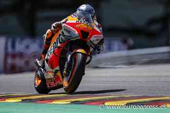 Pol Espargaró, dolorido tras los libres: "La segunda vez he caído con fuerza" - Europa Press