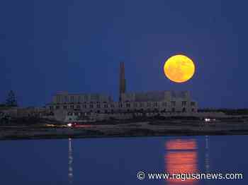 La SuperLuna alla Fornace di Sampieri Scicli - RagusaNews