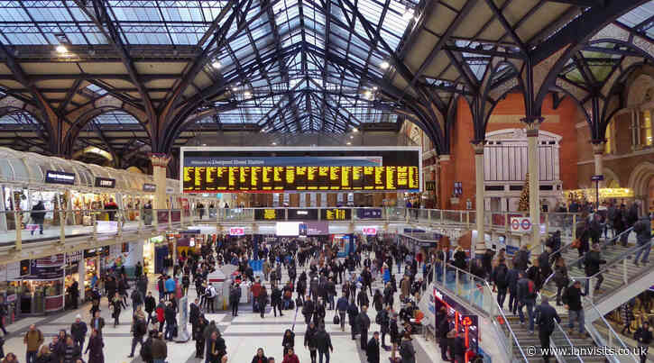 Rail travel recovering from the pandemic, but season ticket sales still weak