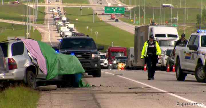 Two people dead after fatal collision near Okotoks - Global News