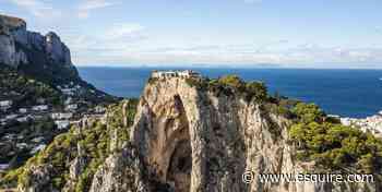 Capri è la meta vacanze eterna, da riscoprire per l'estate 2022 - Esquire Italia