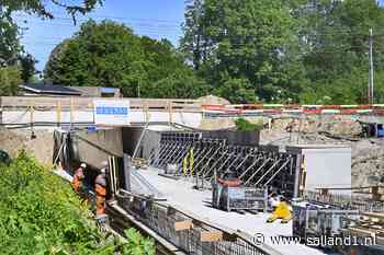 De fietstunnel in Olst is een gelopen race - - Salland1