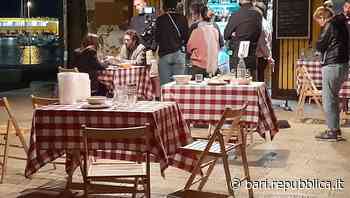 Bari, al Chiringuito con Alessio Boni e il maresciallo Fenoglio: il set della fiction in uno fra i luoghi più amati dai baresi - La Repubblica