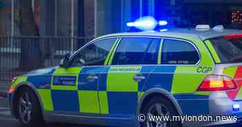 Two men stabbed in Hackney as police warn of 'gang tension' - My London