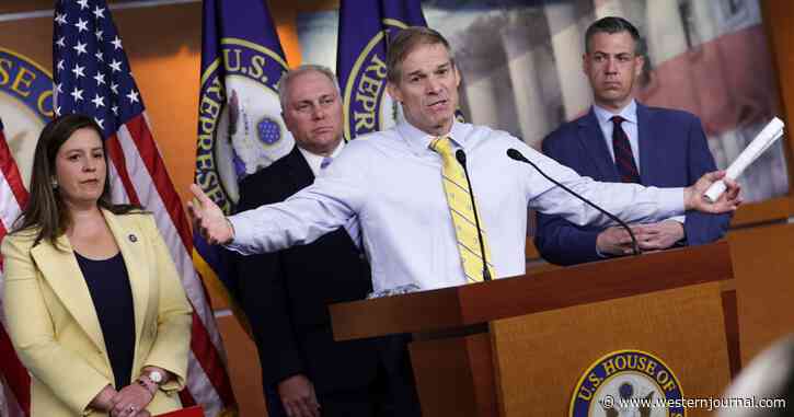 Poll: Americans Believe Republicans Are Better at Preserving Democracy Than Democrats
