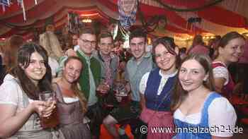 Ausgelassene Stimmung am Trostberger Volksfest