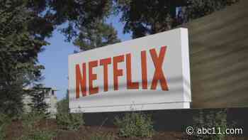 2 actors killed in Mexico when Netflix series cast, crew van crashes
