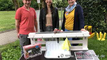 Steelcase AG spendet Matschküche an Kinderschutzbund: „Upcycling Projekt“ im FamilienTreffpunkt