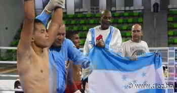 ¡Campeón catracho! Chocolate Sánchez mantiene invicto al vencer por KO al colombiano José Barrios - Diez.hn