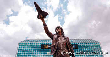 Statue of first American woman in space unveiled at aviation museum - collectSPACE.com