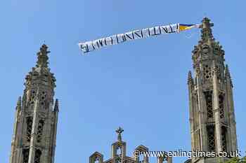 Ukraine banner attached to chapel at University of Cambridge's King's College - Ealing Times