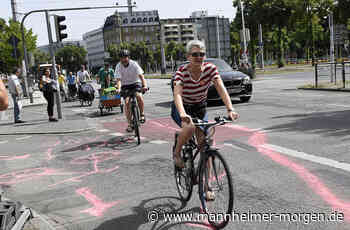 Verkehrswende: ADFC „PopUp-BikeLane“ am Kaiserring - Mannheim: Innenstadt und Jungbusch - Nachrichten und Informationen - Mannheimer Morgen