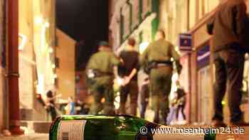 Erdinger (29) beleidigt Frauen als „Schlampen“ - dann schlägt er mit Flasche zu