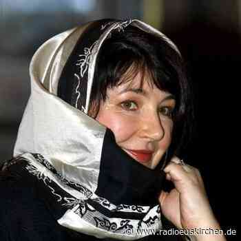 Lied von 1985: Kate Bush an Spitze der UK-Charts - radioeuskirchen.de