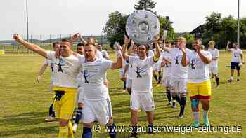 Arminia Adersheim feiert 7:0-Sieg und das „Double“