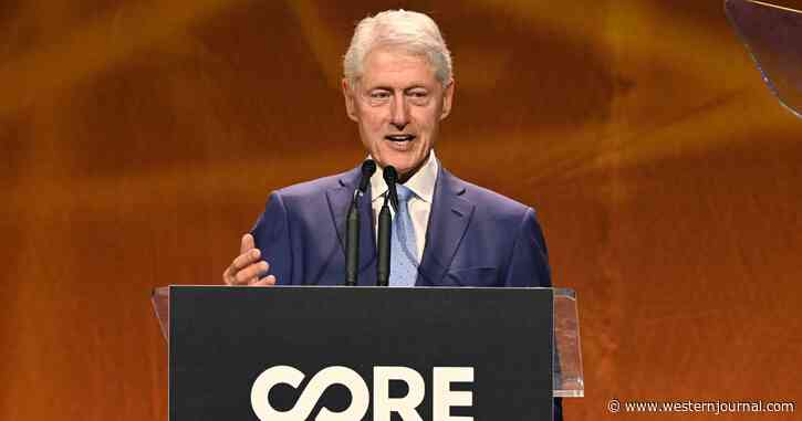 Bill Clinton Admits to Searching for Aliens at Area-51 - 'I Said We Got to Find Out'