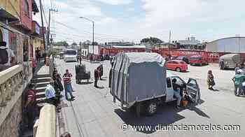 Bloquean en Cuernavaca circuito ALM en protesta por permitir construir más locales - Diario de Morelos