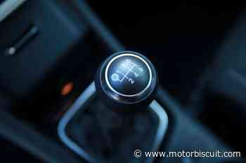 Only 1 Subcompact With a Manual Transmission Is Recommended by Consumer Reports - MotorBiscuit