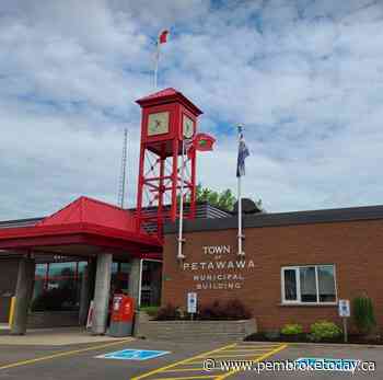 Petawawa adopts disconnect from work policy for town staff - PembrokeToday.ca