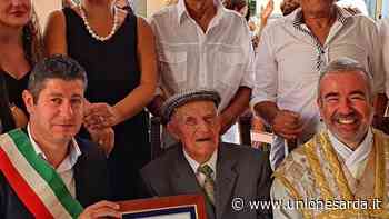 Ittiri in festa per i cento anni di zio Simone Pinna - L'Unione Sarda.it - L'Unione Sarda.it