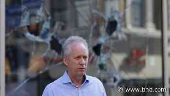 Mayor of Louisville, Kentucky, ‘doing fine’ after punch - Belleville News-Democrat