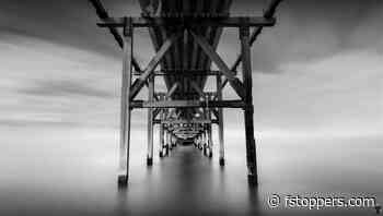How to Shoot and Edit a Powerful Long Exposure Seascape Photo