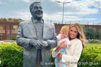 Lytham St Annes: Charlotte Dawson pays tribute to late father Les Dawson