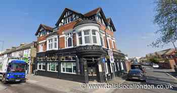 Eltham man caught with cocaine at The Golden Lion pub Bexleyheath
