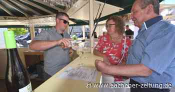 „NEW-Musiksommer meets Winzerfest“: Schmackhafte Weine, gute Musik und einige Weisheiten - Aachener Zeitung