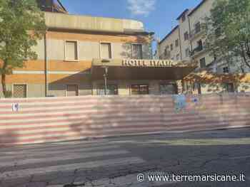 Avezzano Saluta Un Altro Edificio Storico: Abbattimento In Corso Dell'Hotel Italia, Al Suo Posto Sorgerà Un Condominio » Terre Marsicane - Terre Marsicane