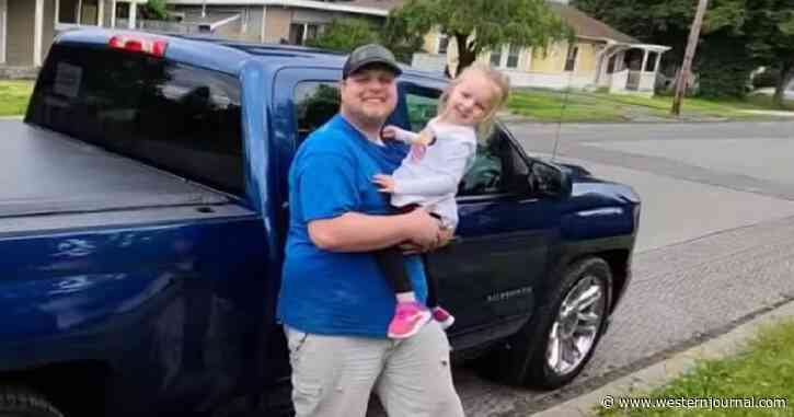 Dad Shot in the Face While Protecting Young Daughter from Robber: 'I'd Do It Again in a Heartbeat'